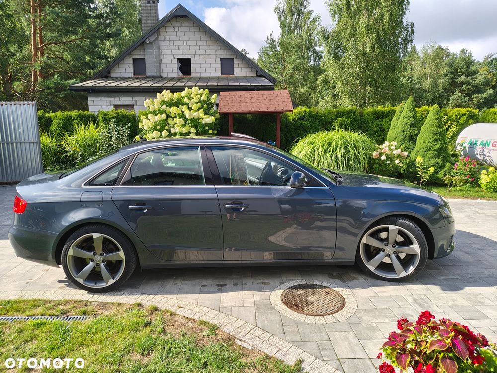 Audi A4 Limousine - 2
