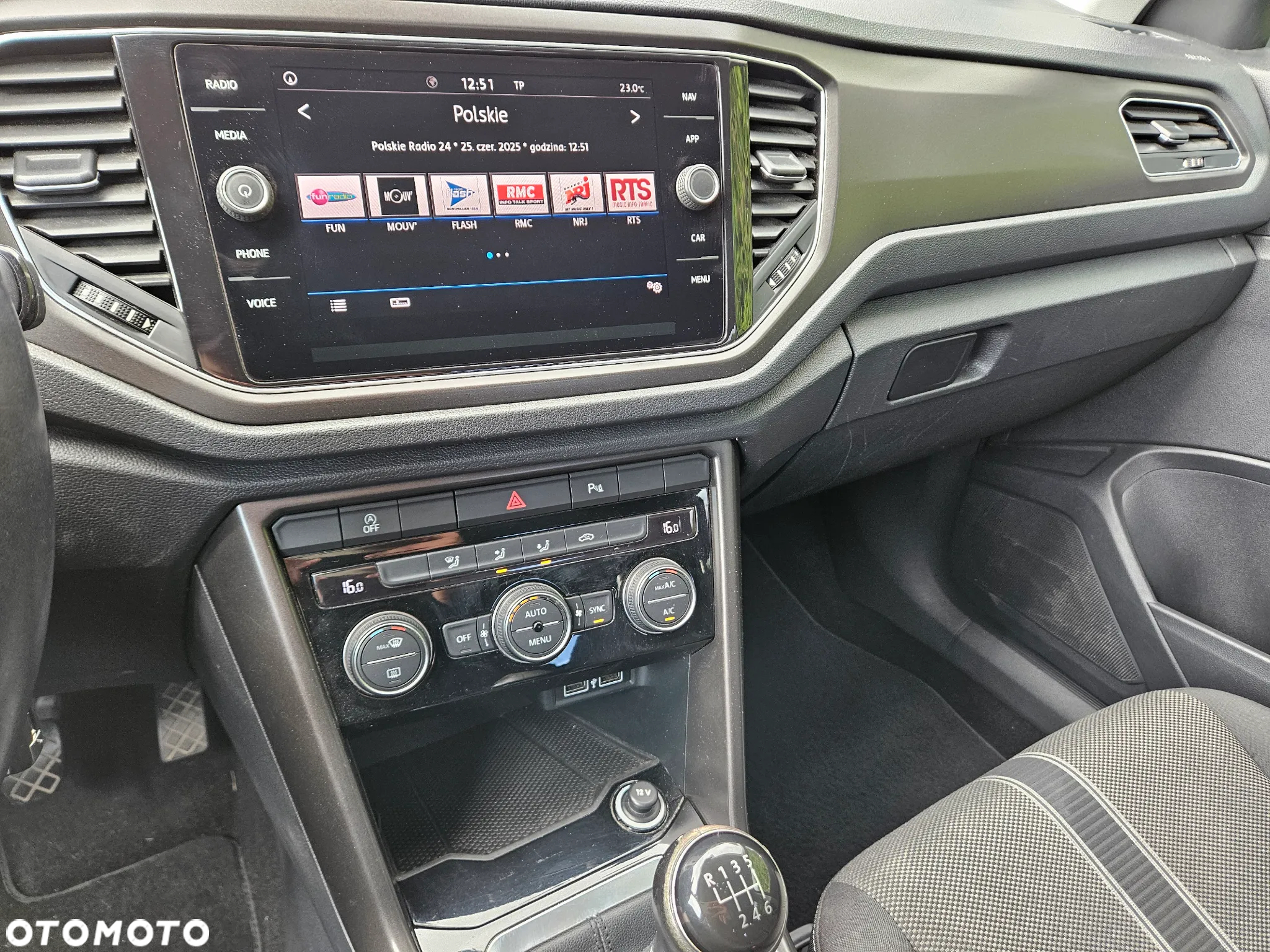 Volkswagen T-Roc 1.0 TSI Premium - 13