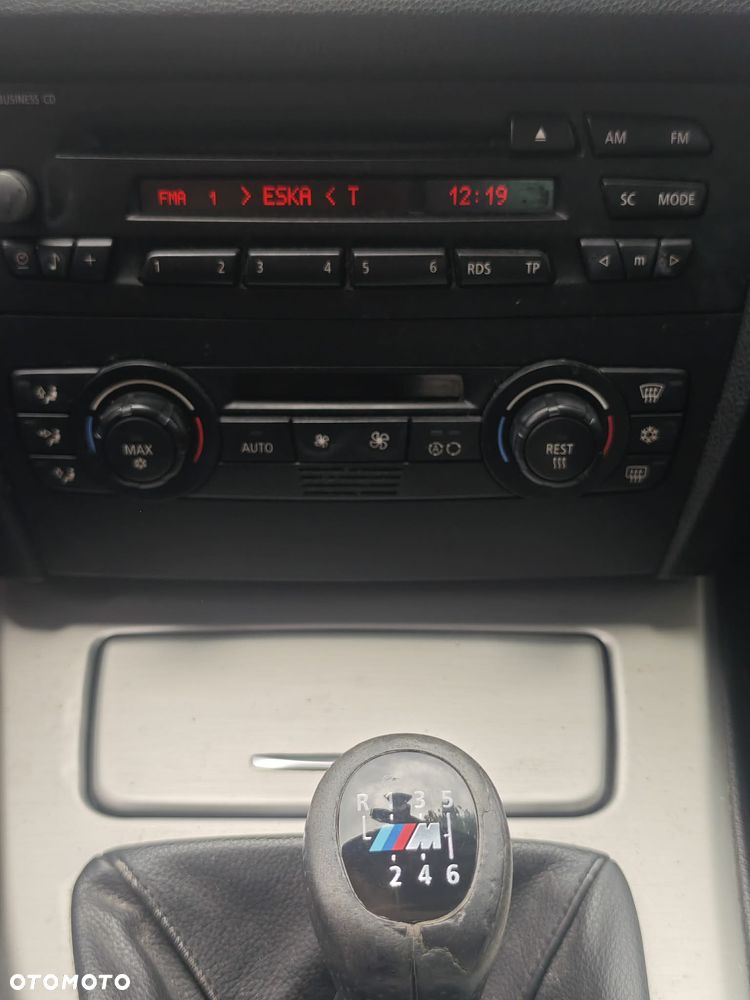 BMW Seria 3 320i - 12