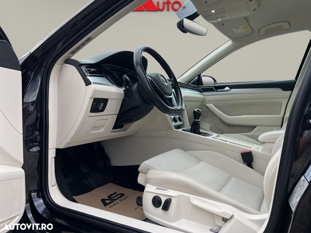 Volkswagen Passat 1.6 TDI Trendline - 4