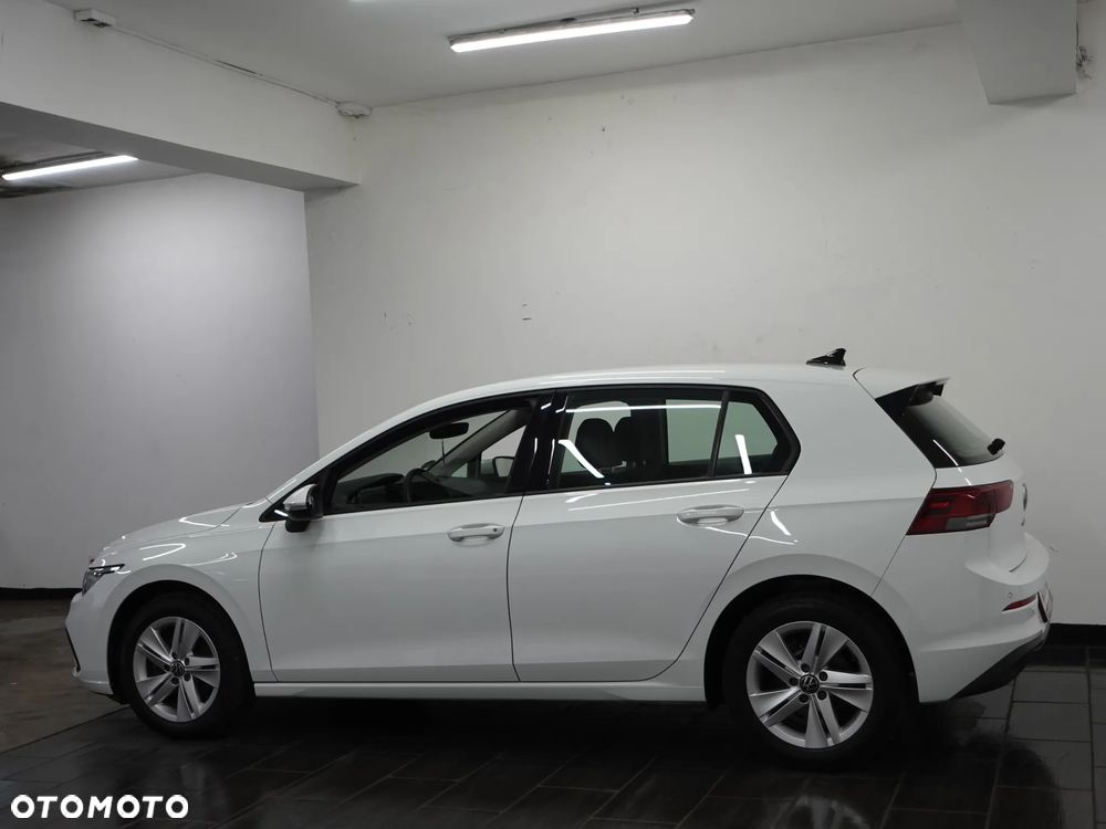 Volkswagen Golf - 5