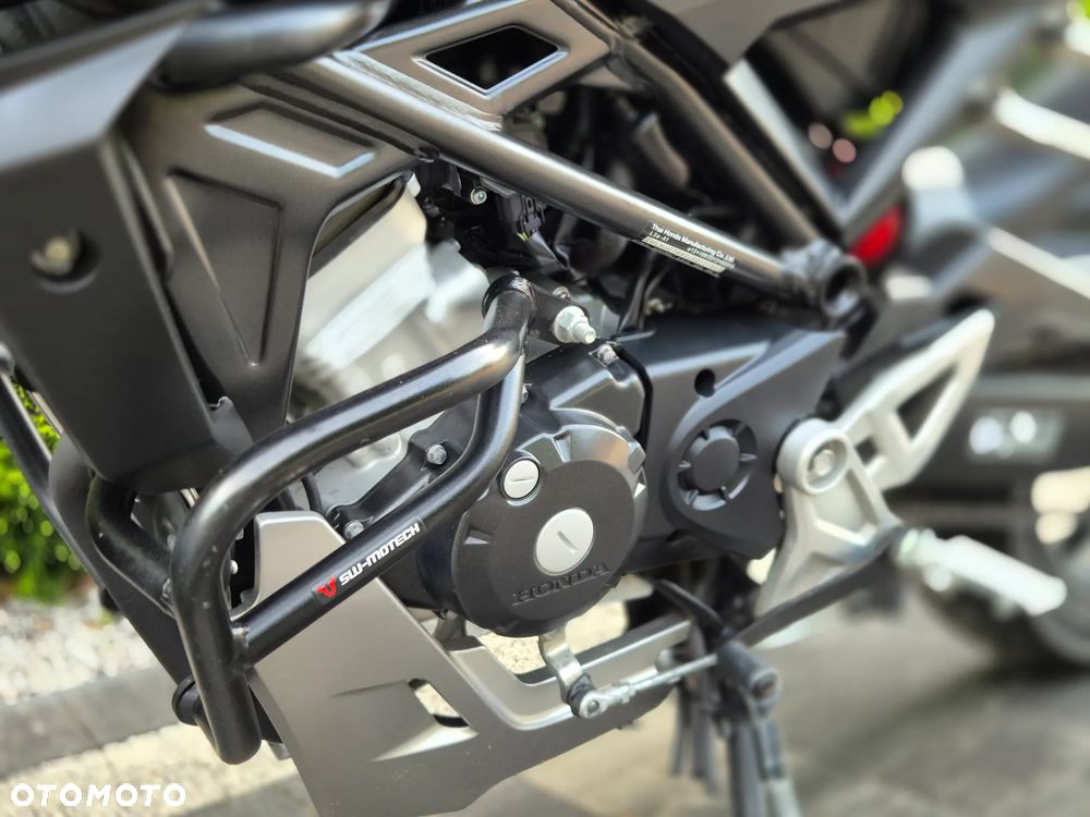 Honda CB - 18