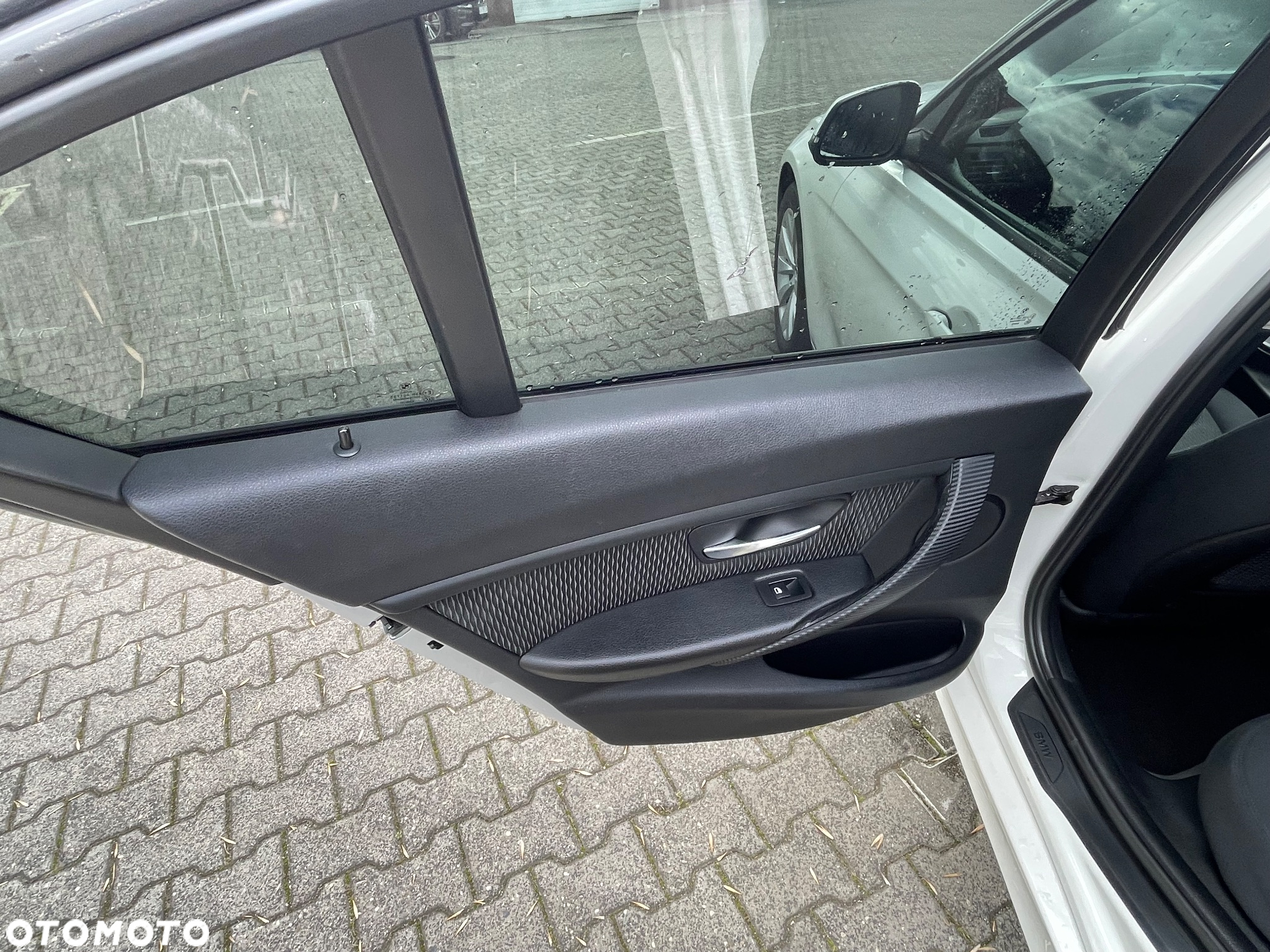 BMW Seria 3 - 29