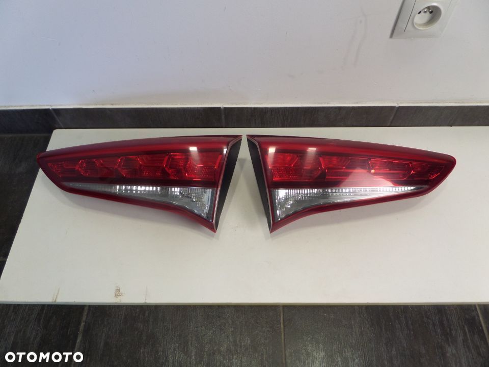 HYUNDAI TUCSON 15-18 LED LAMPA TYŁ W KLAPE PRAWA LEWA EUROPA - 1