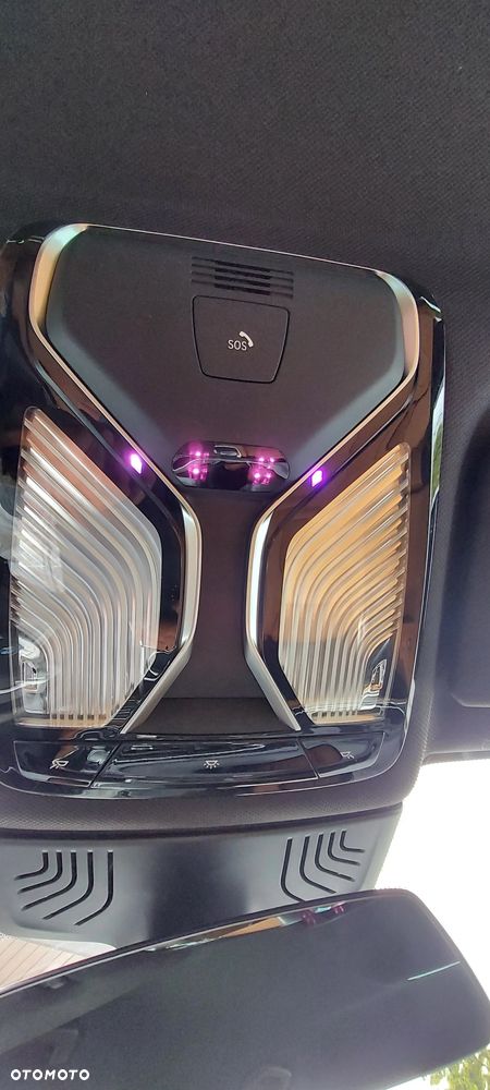 BMW Seria 7 740e iPerformance - 20