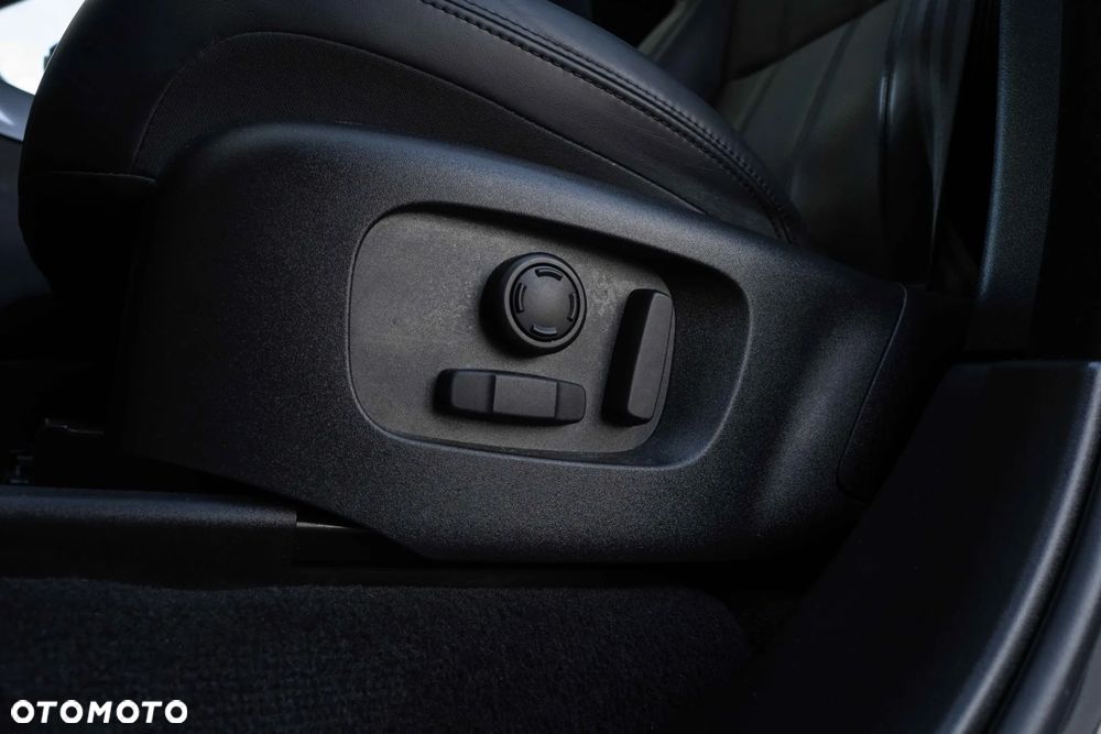 Land Rover Range Rover Sport D350 HSE Dynamic - 14