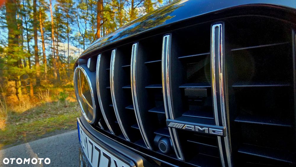 Mercedes-Benz AMG GT 43 4-Matic+ - 33