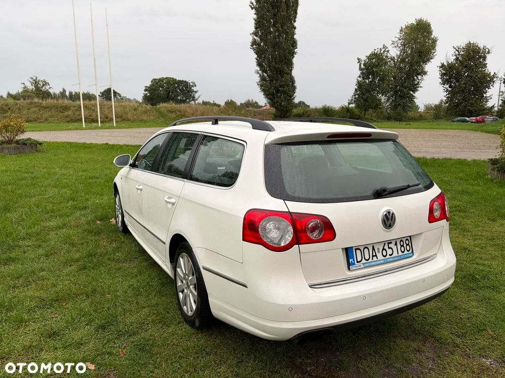 Volkswagen Passat 1.8 TSI Comfortline - 4