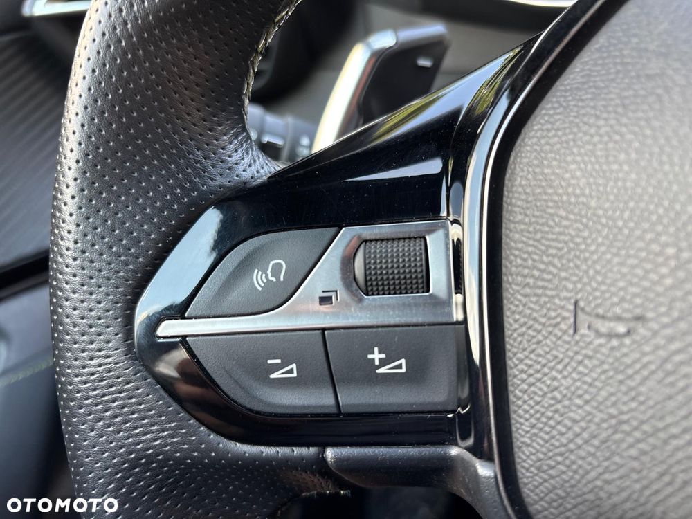 Peugeot 2008 PureTech 130 GT S&S EAT8 - 31