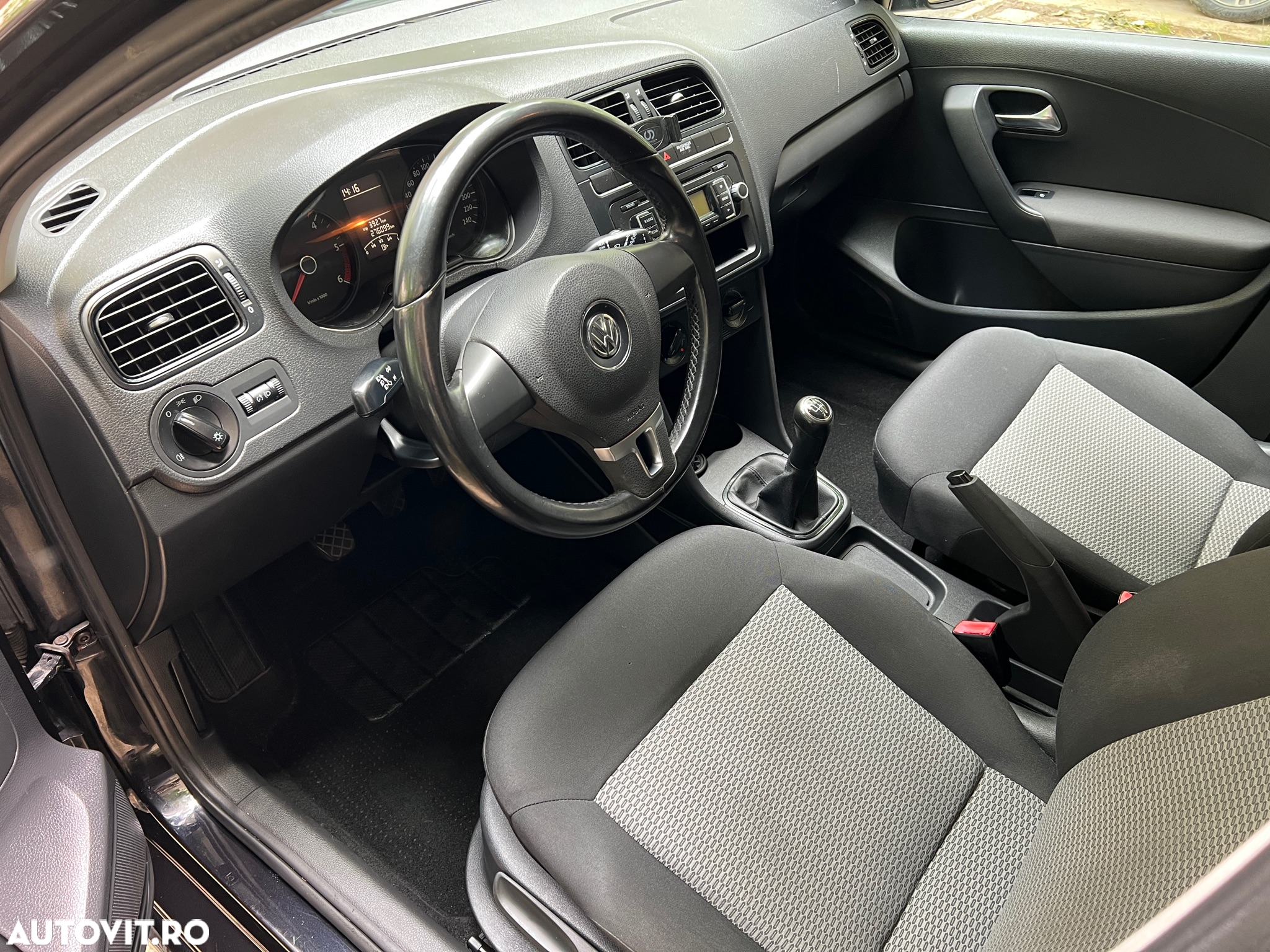Volkswagen Polo 1.6 TDI Trendline - 20