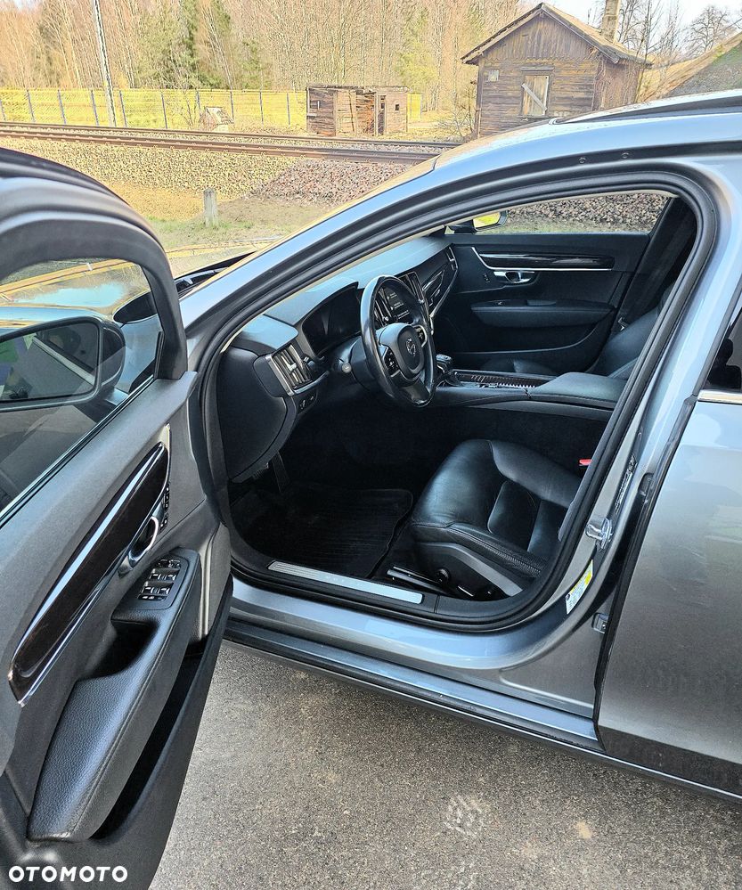 Volvo S90 T5 Geartronic Momentum - 17