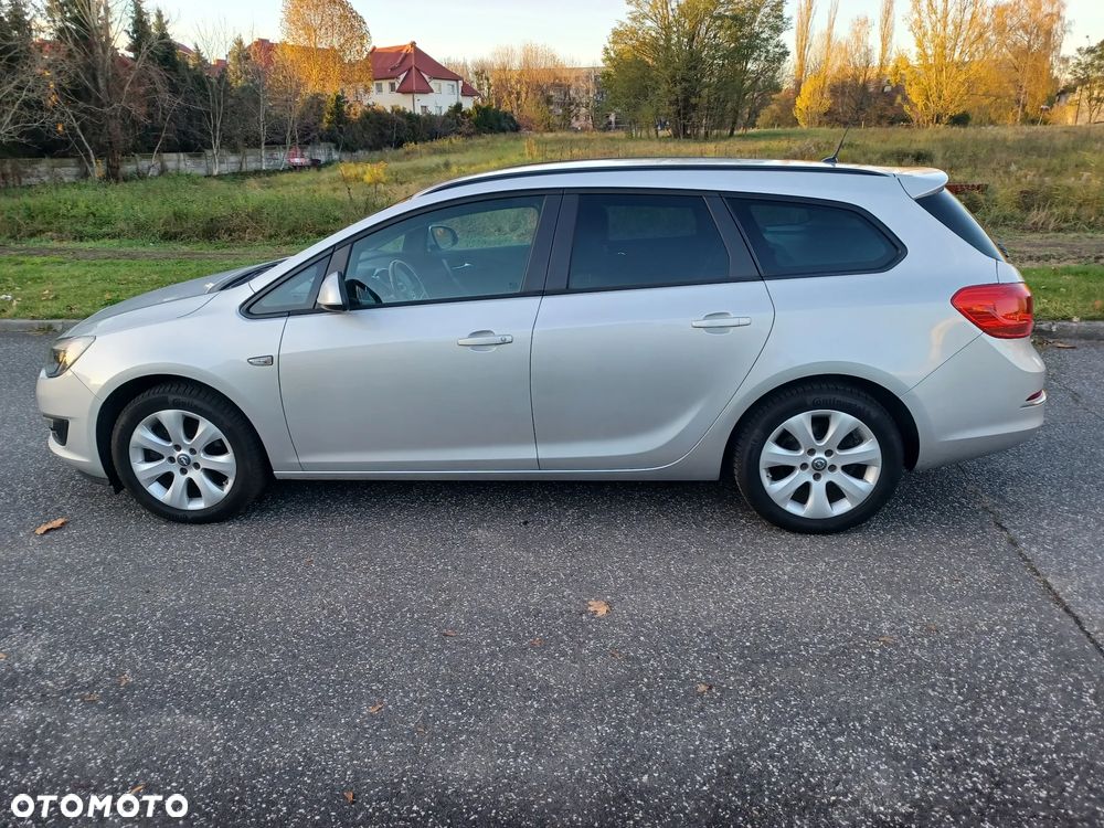 Opel Astra IV 1.6 CDTI Cosmo - 5