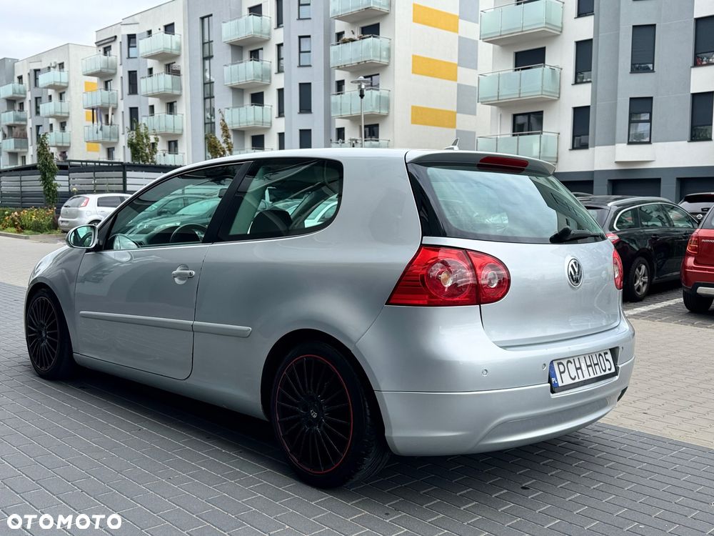 Volkswagen Golf 1.9 TDI DPF GT Sport - 8