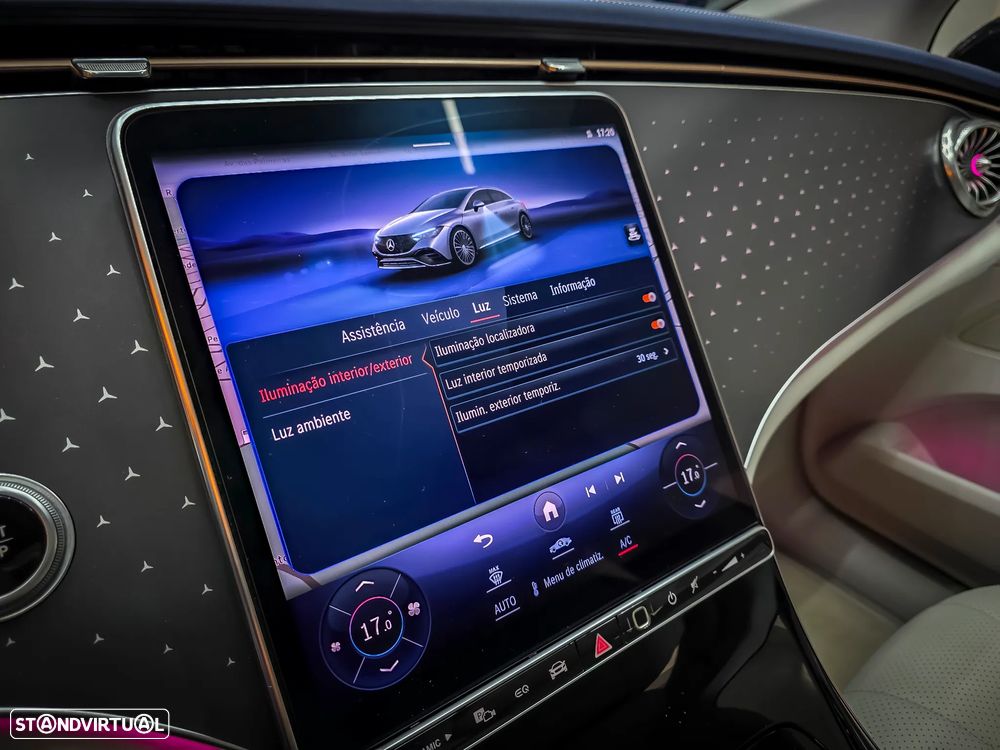 Mercedes-Benz EQE SUV 300 - 54