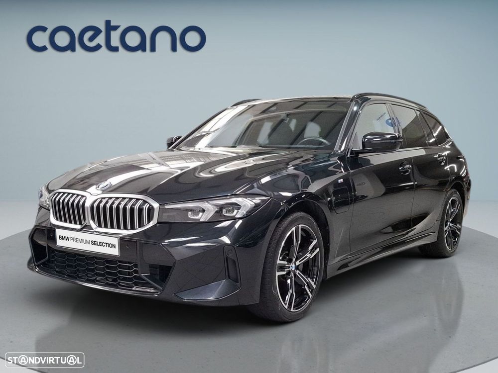 BMW 330 e Pack Desportivo M Auto - 1