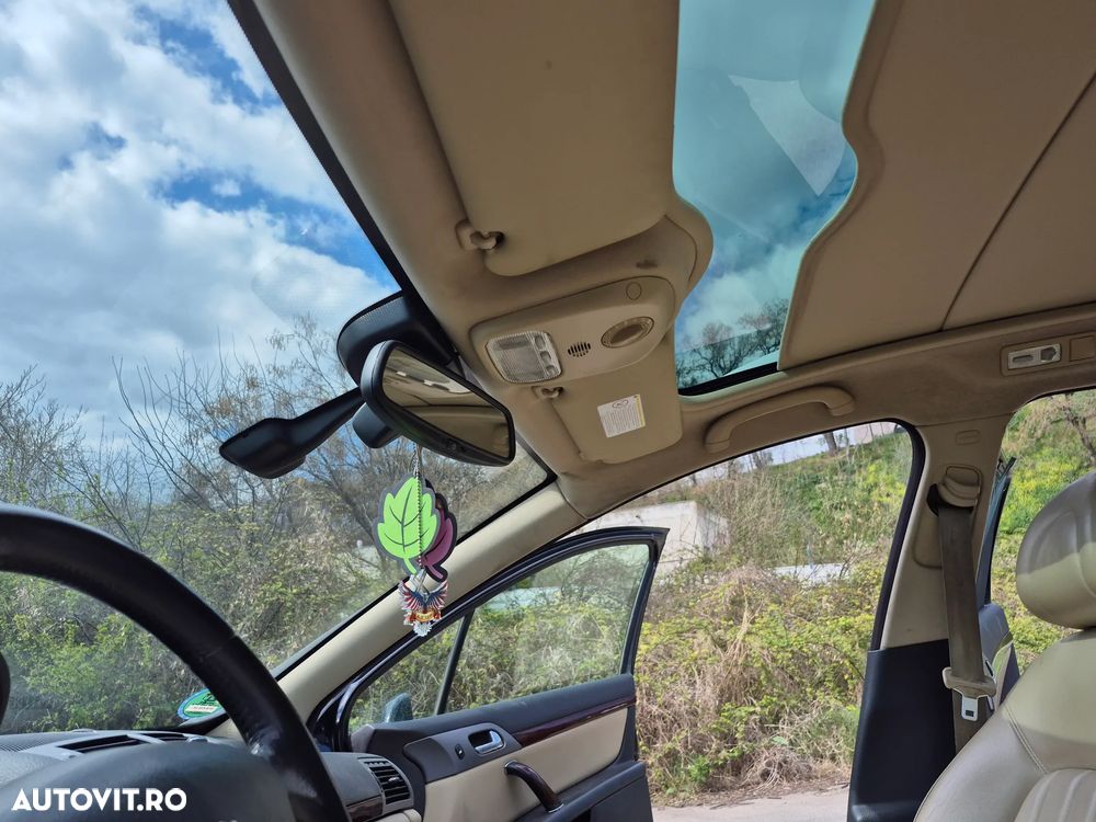 Peugeot 407 HDi 135 Automatik Business Line - 24