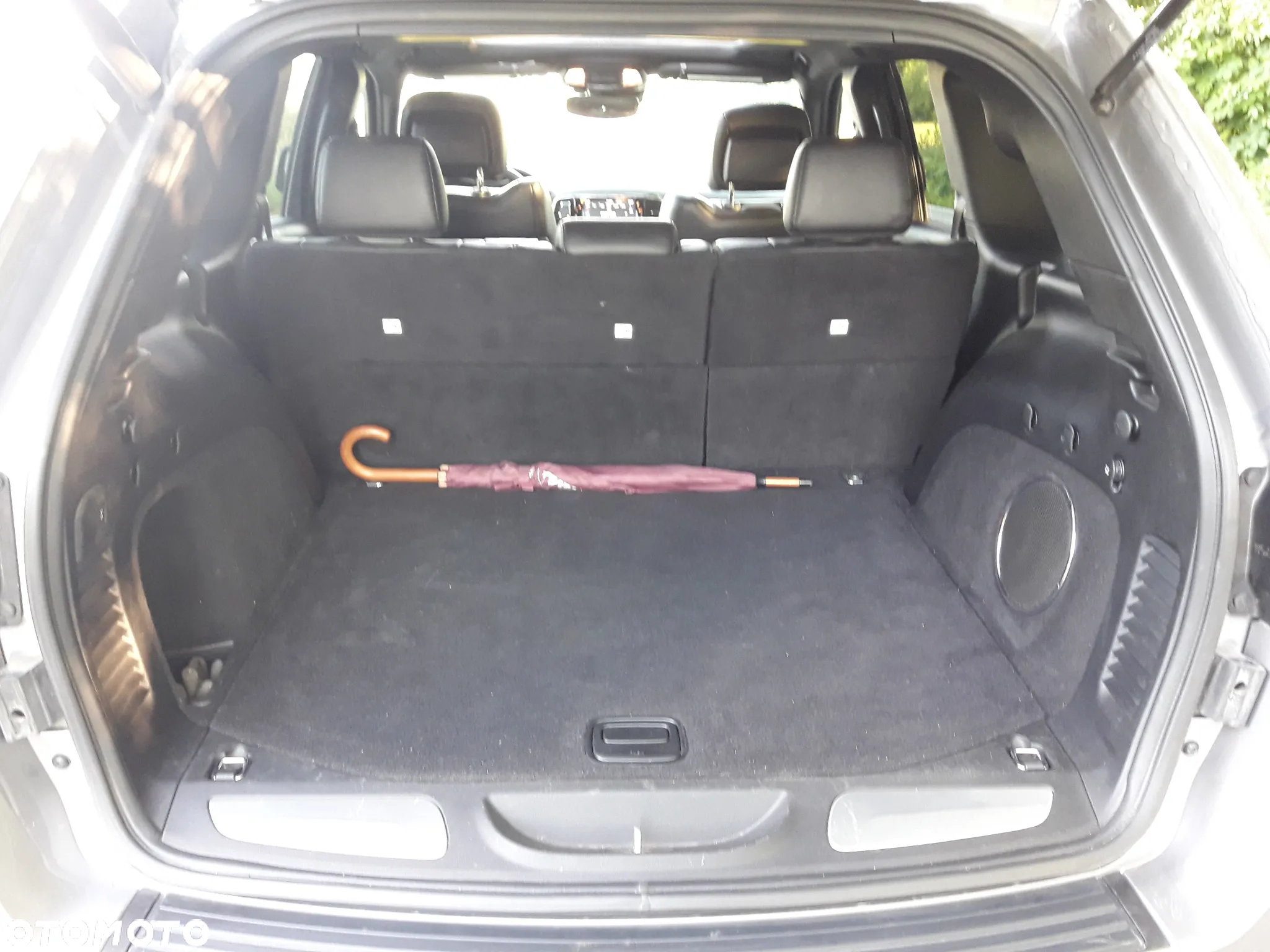 Jeep Grand Cherokee 5.7 V8 HEMI Overland Summit - 20