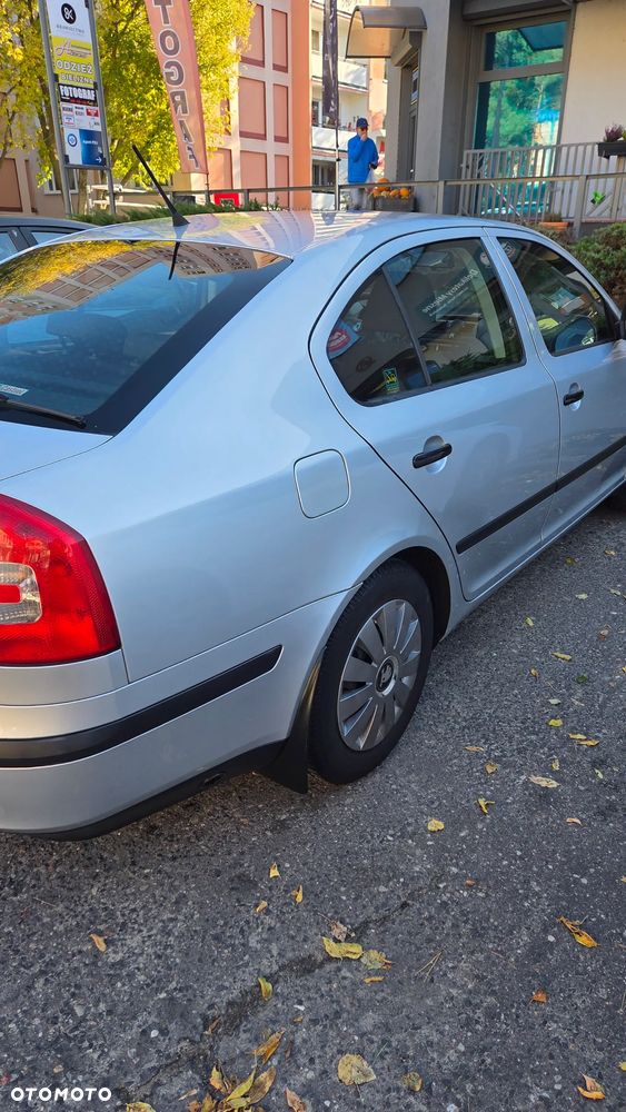 Skoda Octavia 1.6 Classic - 4