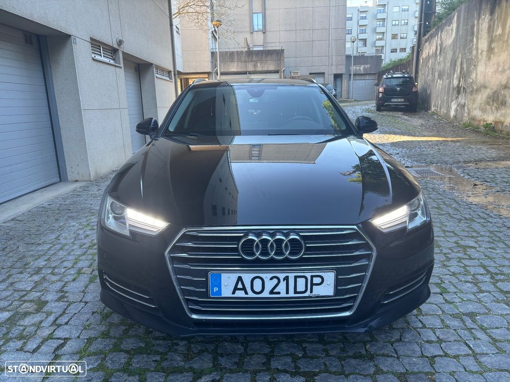 Audi A4 Avant 2.0 TDI ultra S tronic - 1
