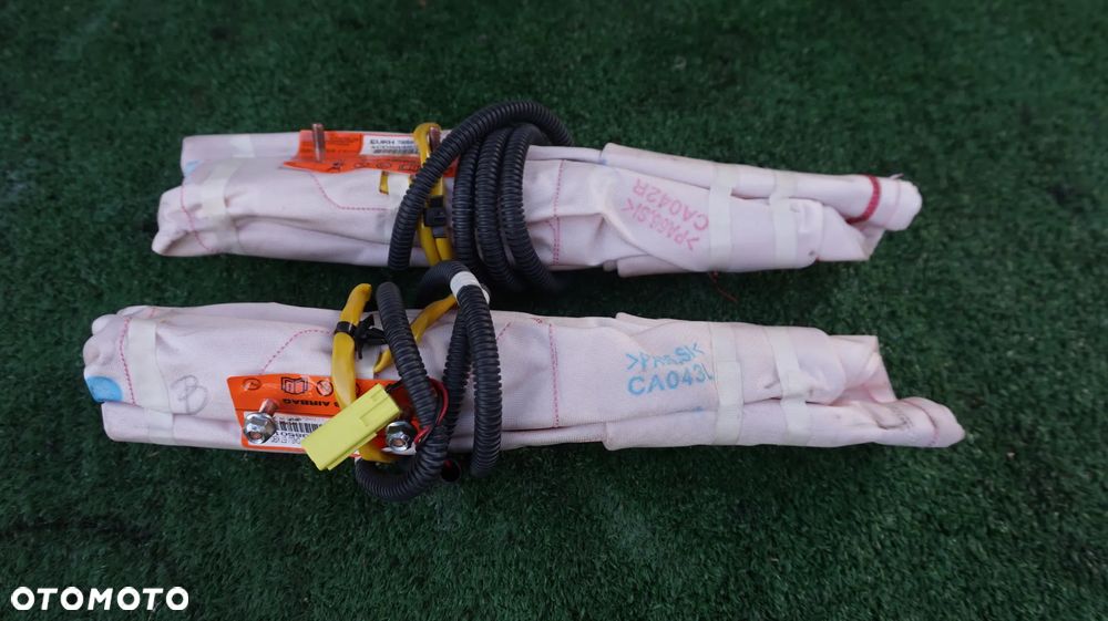 Mazda 2 DJ CX3 CX-3 poduszka fotela kierowcy pasazera lewa prawa DA6J57KB0 DA6J57KA0 - 1