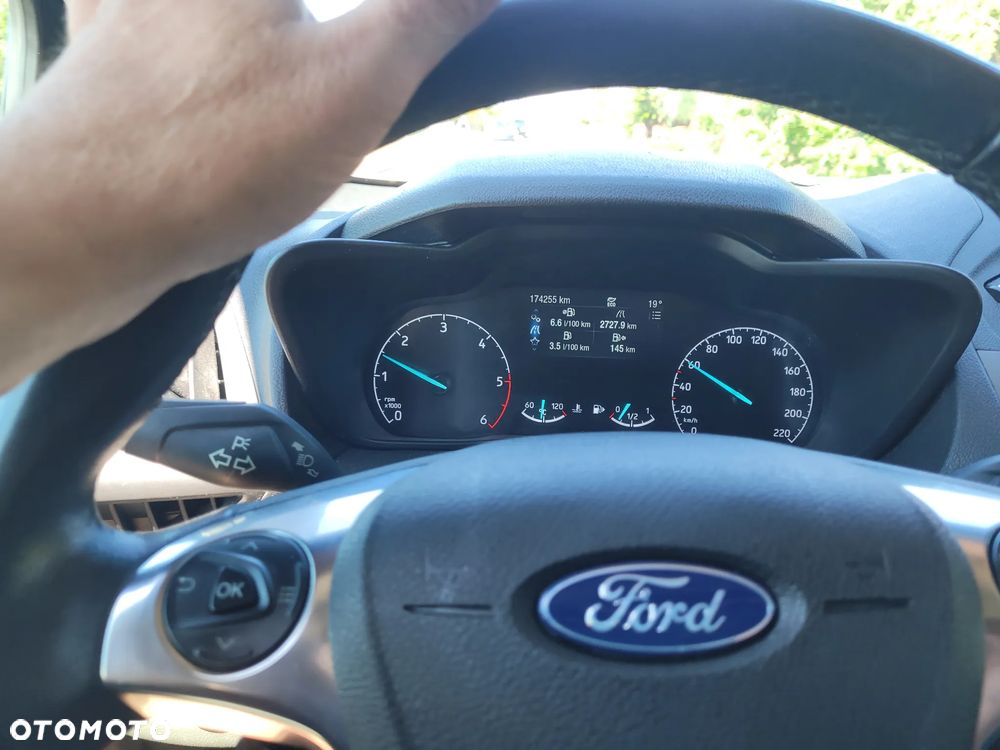 Ford Transit connect - 10