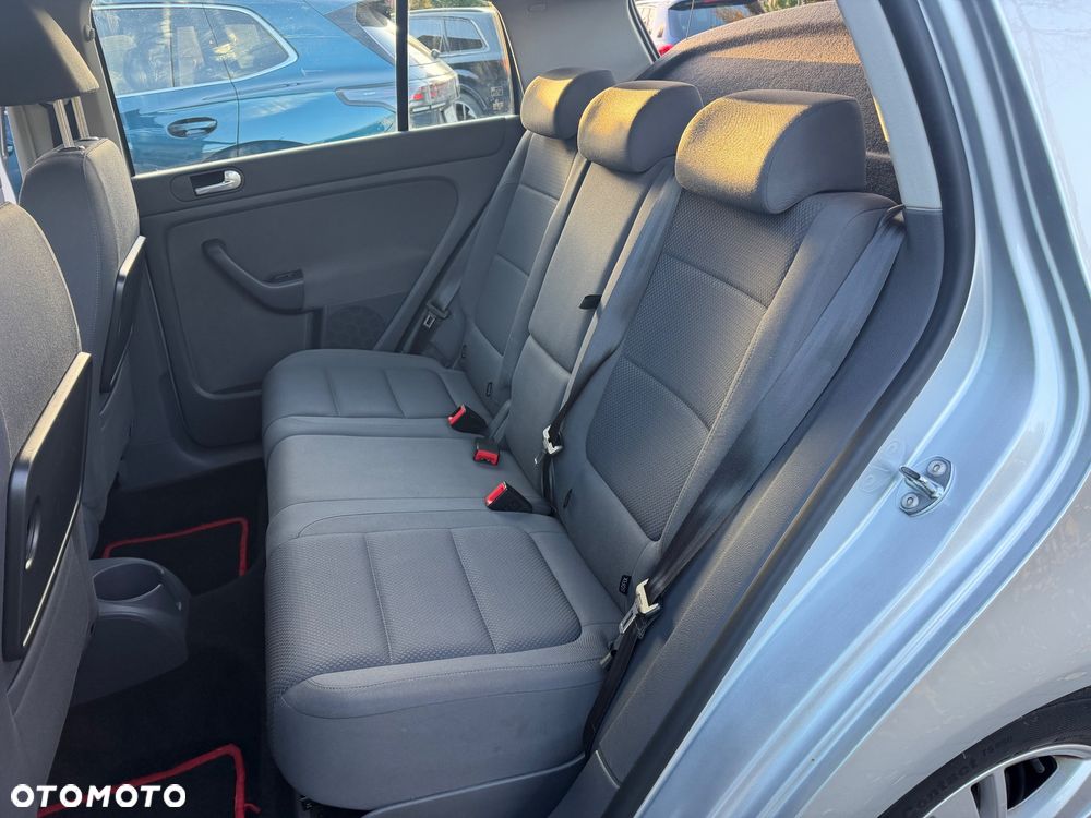 Volkswagen Golf Plus - 25