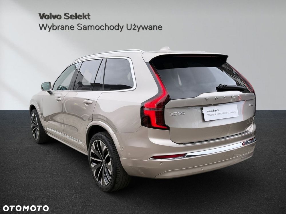 Volvo XC 90 - 7