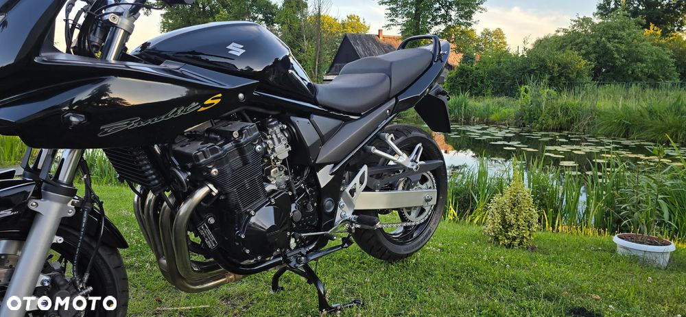 Suzuki Bandit - 12