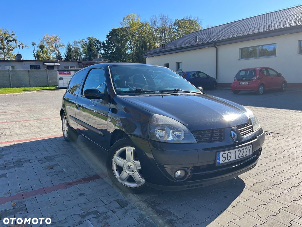 Renault Clio 1.2 - 12