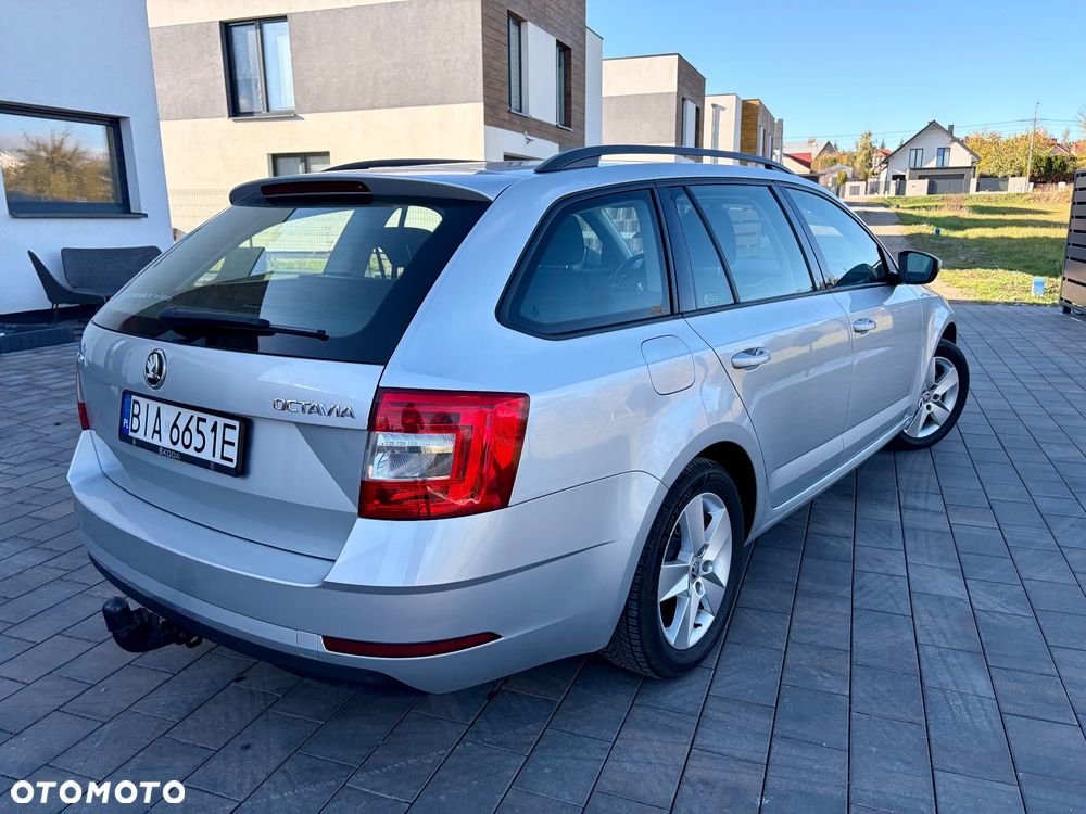 Skoda Octavia - 10