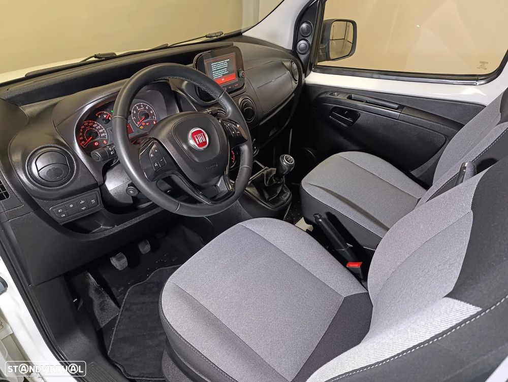 Fiat Fiorino 1.3 M-jet Adventure - 14