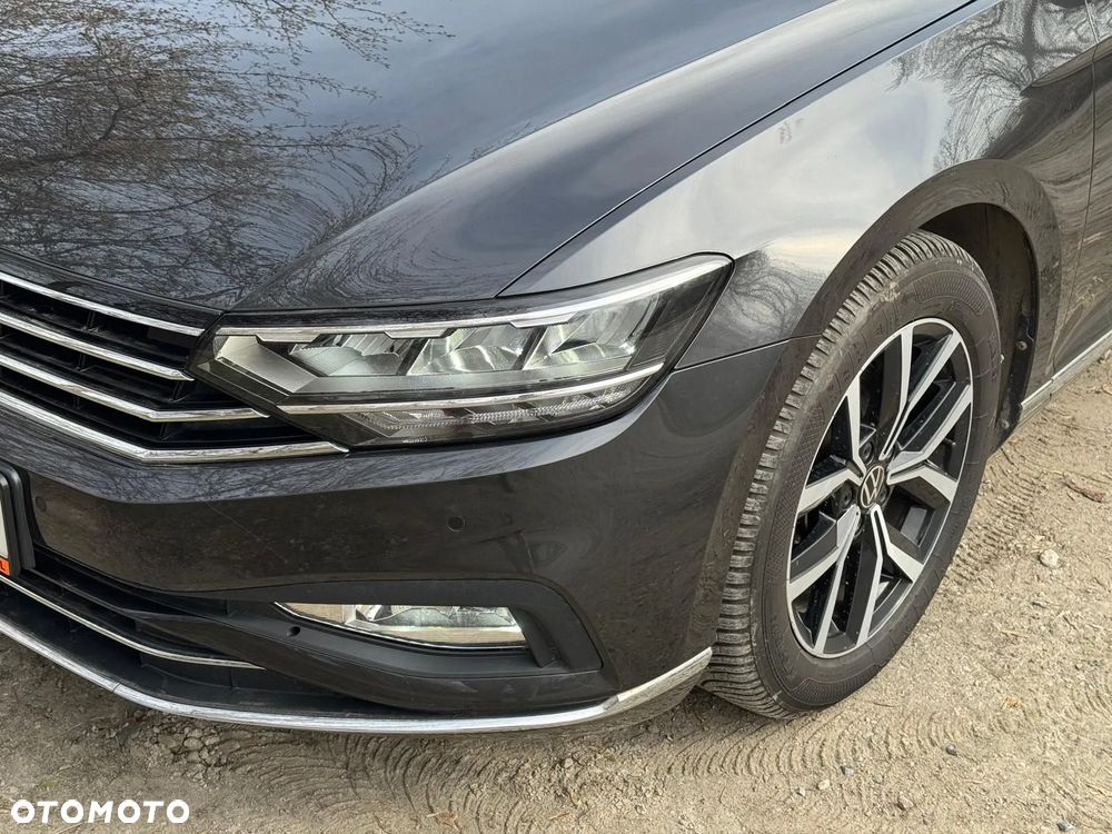 Volkswagen Passat 2.0 TDI EVO Elegance DSG - 35