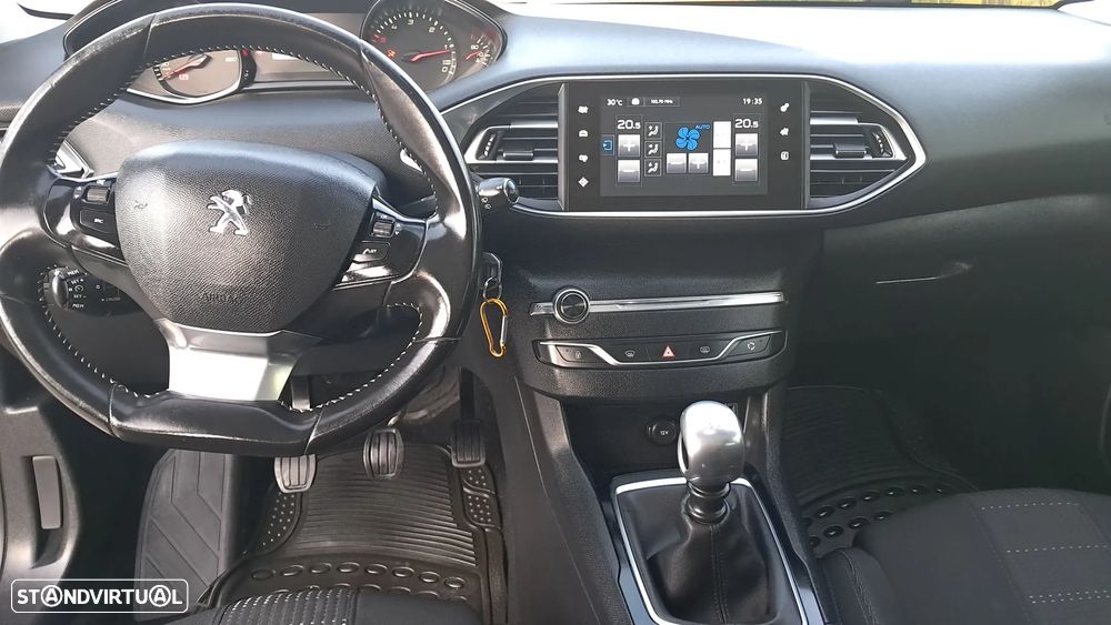 Peugeot 308 1.6 BlueHDi Allure - 17