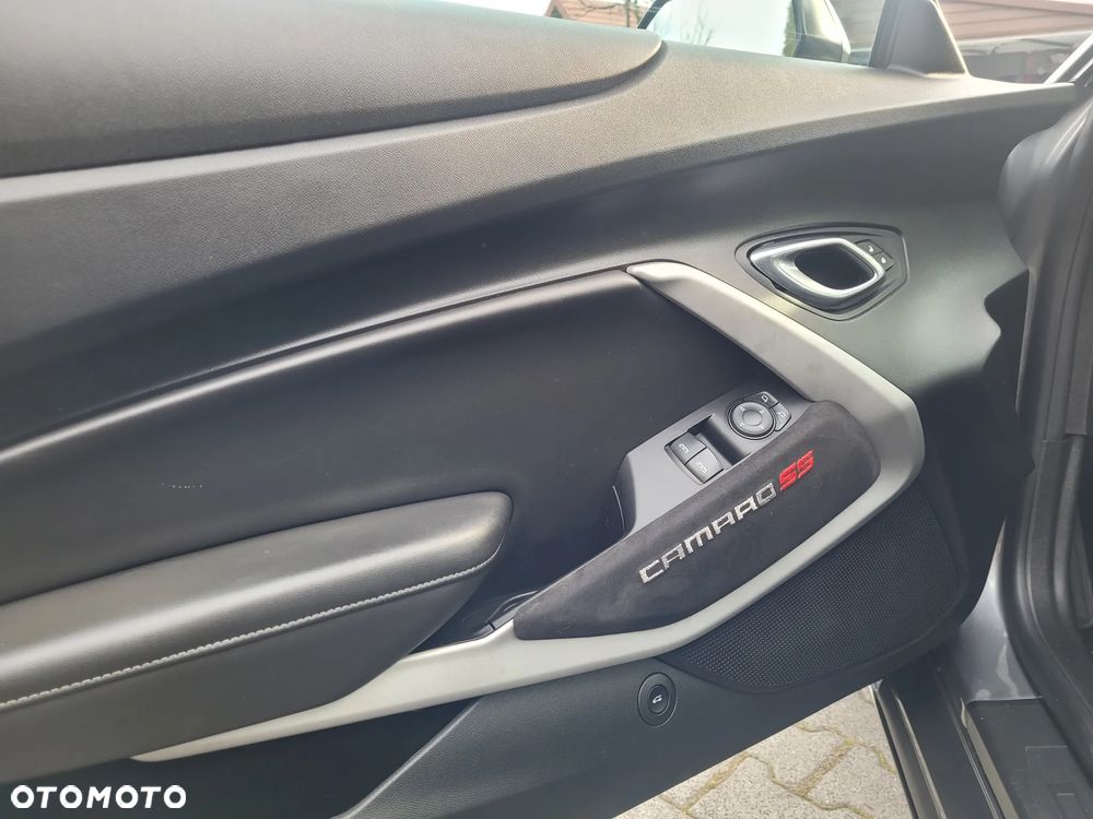 Chevrolet Camaro - 20