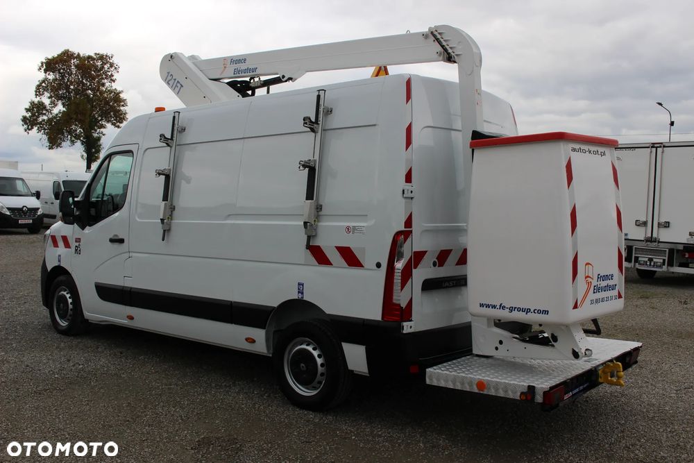 Renault MASTER 2.3 DCI 145 KM*/PODNOŚNIK KOSZOWY 12.5M/360 mh/*SERWIS FR*/ STAN IDEALNY / - 31