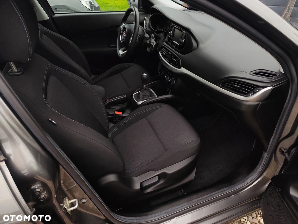 Fiat Tipo 1.3 MultiJet 16v Lounge - 7