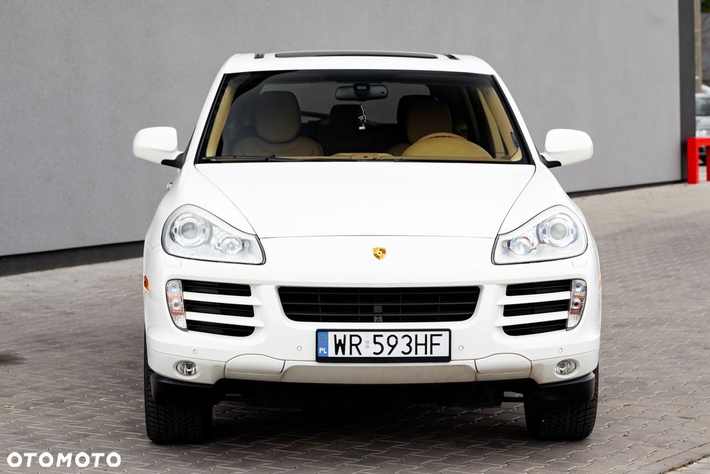 Porsche Cayenne - 14