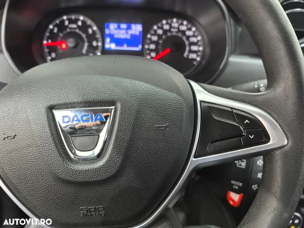 Dacia Duster Blue dCi 115 4WD Comfort - 18