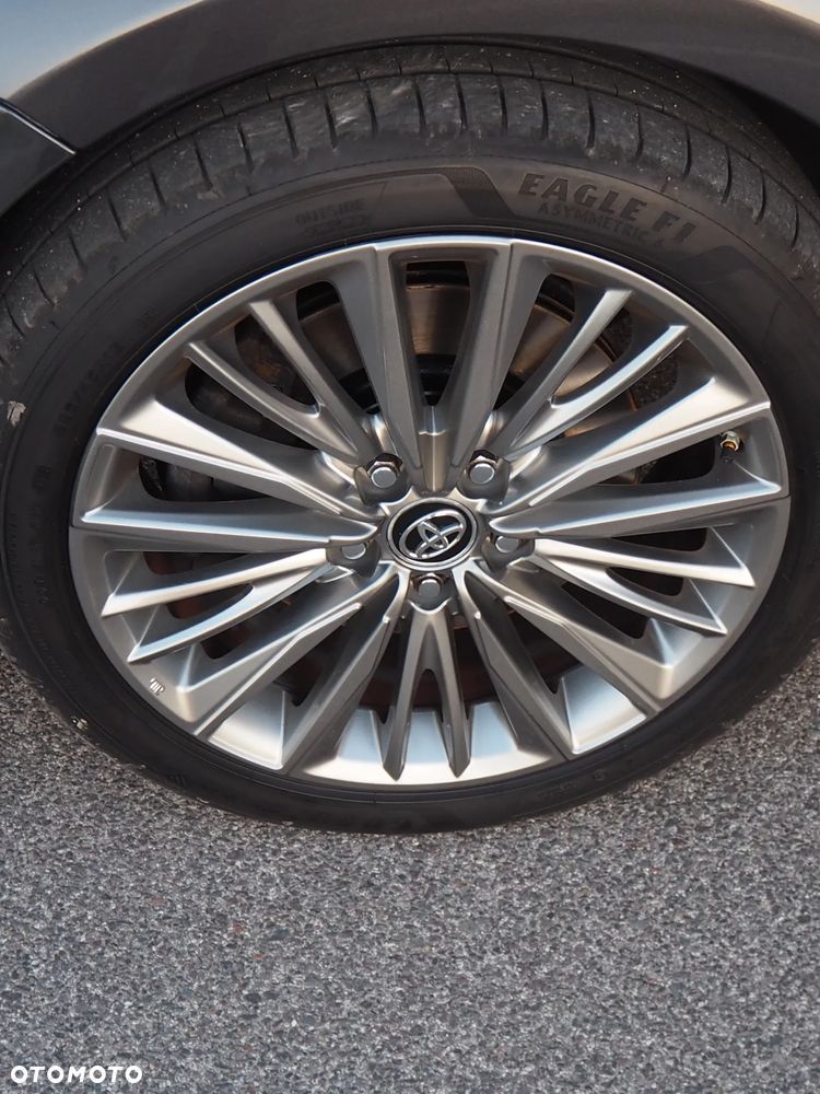 Toyota Avensis Touring Sports 2.0 D-4D Edition-S - 24