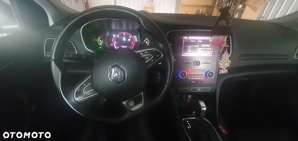 Renault Megane 1.5 dCi Intens EDC - 15