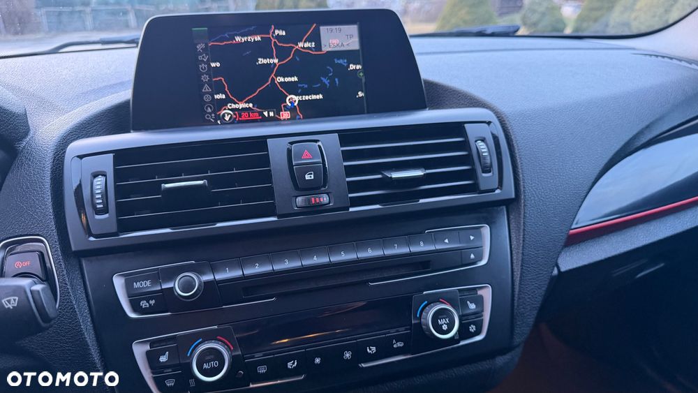 BMW Seria 1 118d - 15