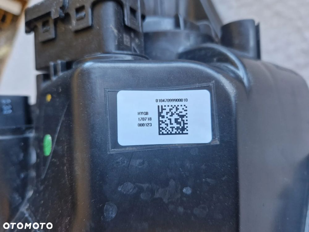 Hyundai I20 II Lampa Prawa 92102-C8000 - 9