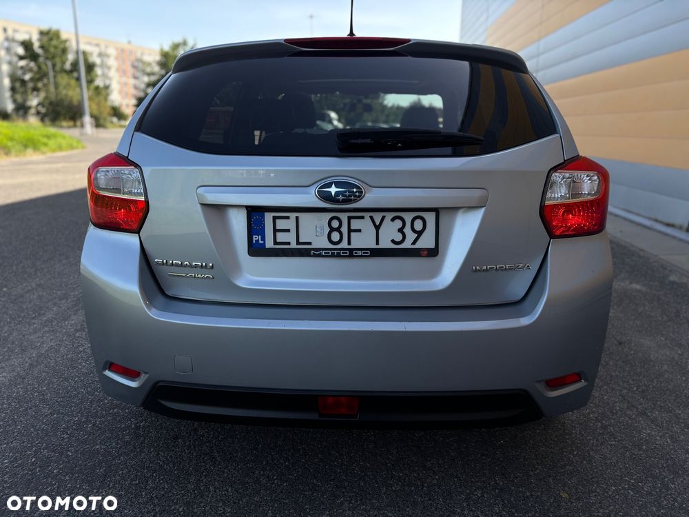 Subaru Impreza 1.5 RC - 10