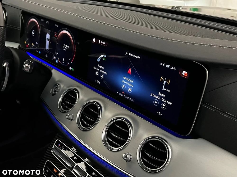 Mercedes-Benz Klasa E 220 d T 9G-TRONIC AMG Line - 22
