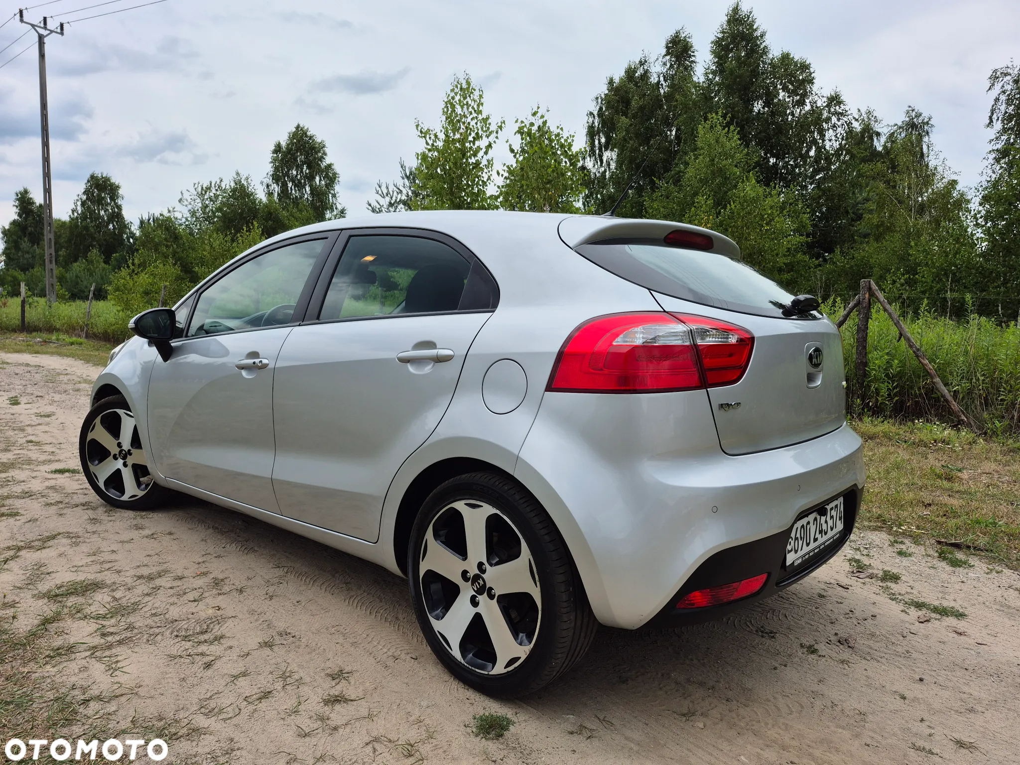 Kia Rio 1.2 Dream-Team Edition - 32