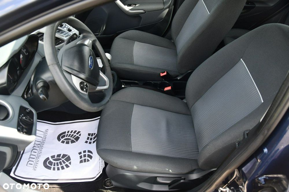 Ford Fiesta - 18