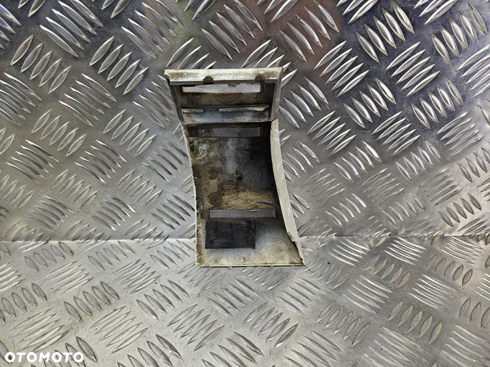 VW TOUAREG 7P 10-18R NAKLADKA BLOTNIKA LISTWA PRAWA LR9A 7P6853718C - 4