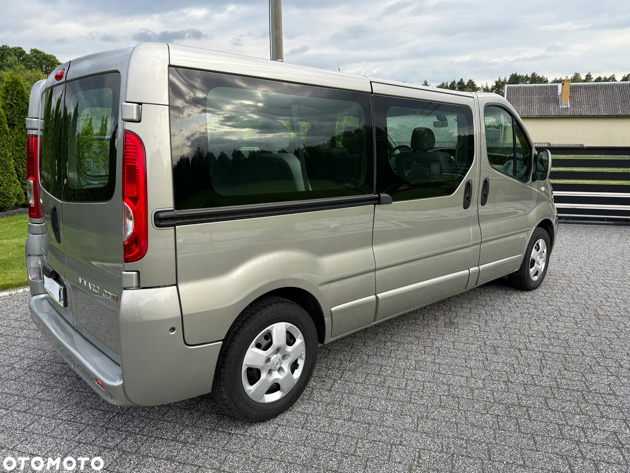 Opel Vivaro Life Cosmo L2H1 - 18