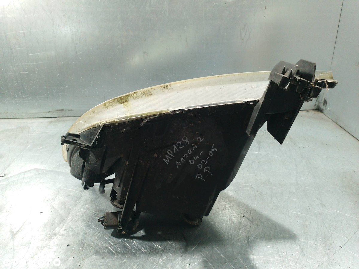 LAMPA PRZÓD PRAWA MAZDA 2 ( 03-07 ) 3M71-13W029-BF   P2339R - 3