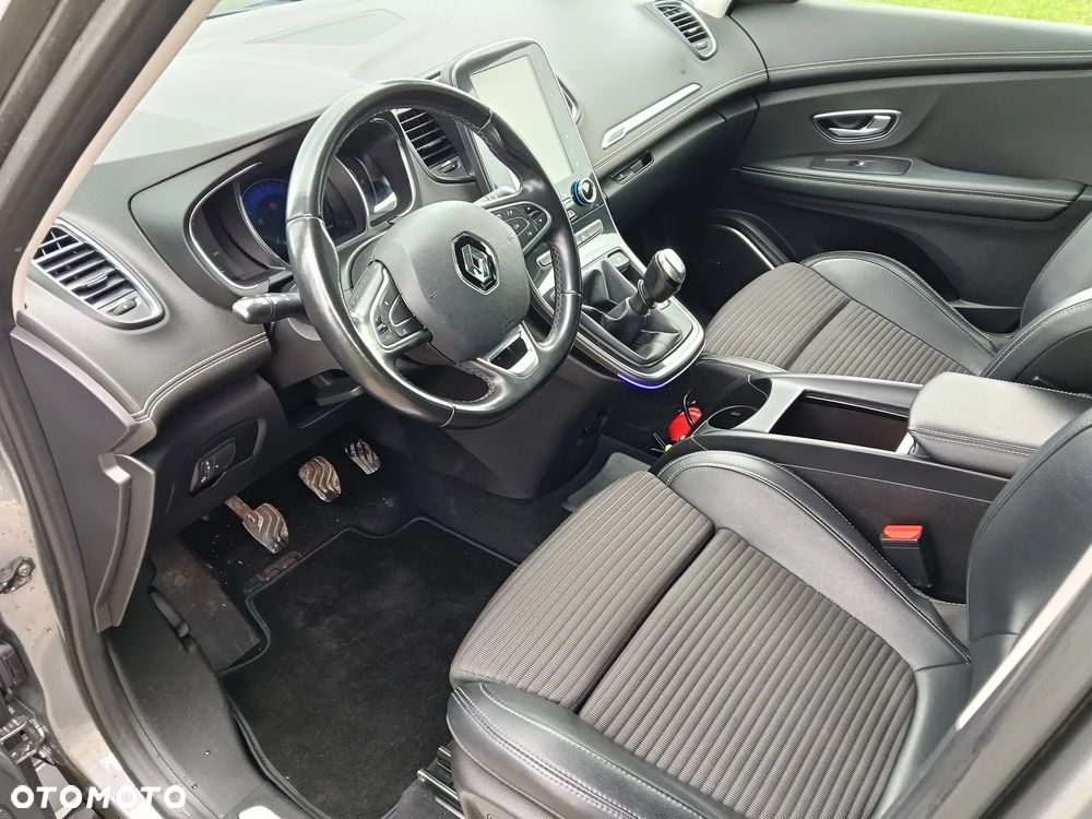 Renault Grand Scenic TCe 140 GPF BOSE EDITION - 22